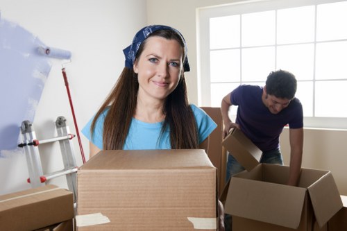 A professionally managed removals team focused on insurance and safety